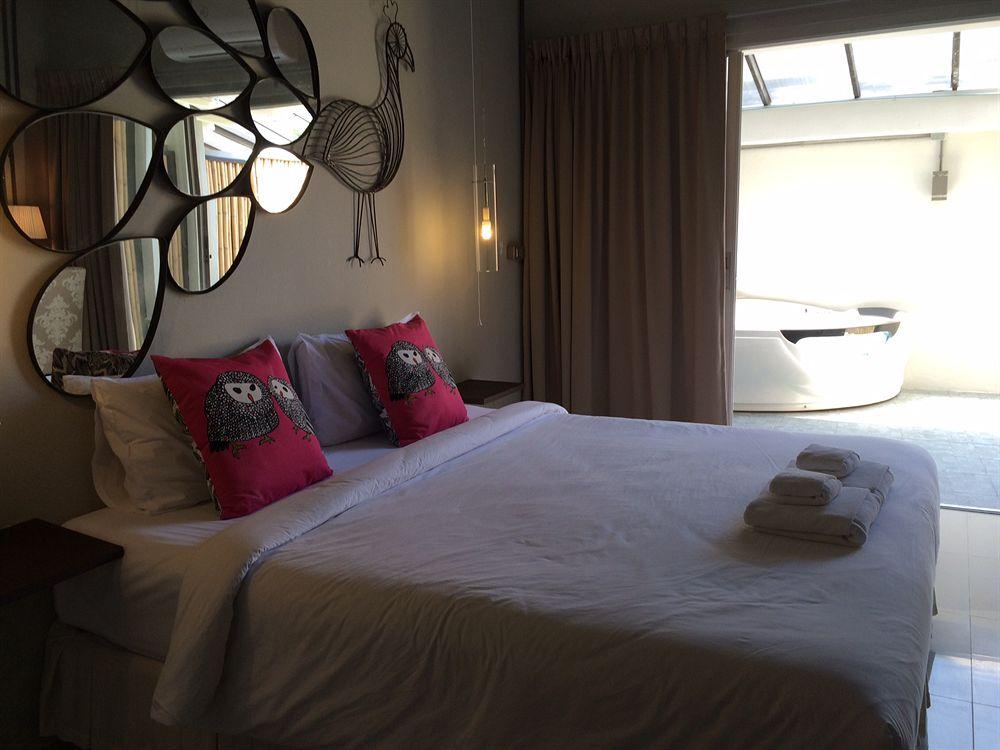 The Nest Resort Patong Esterno foto