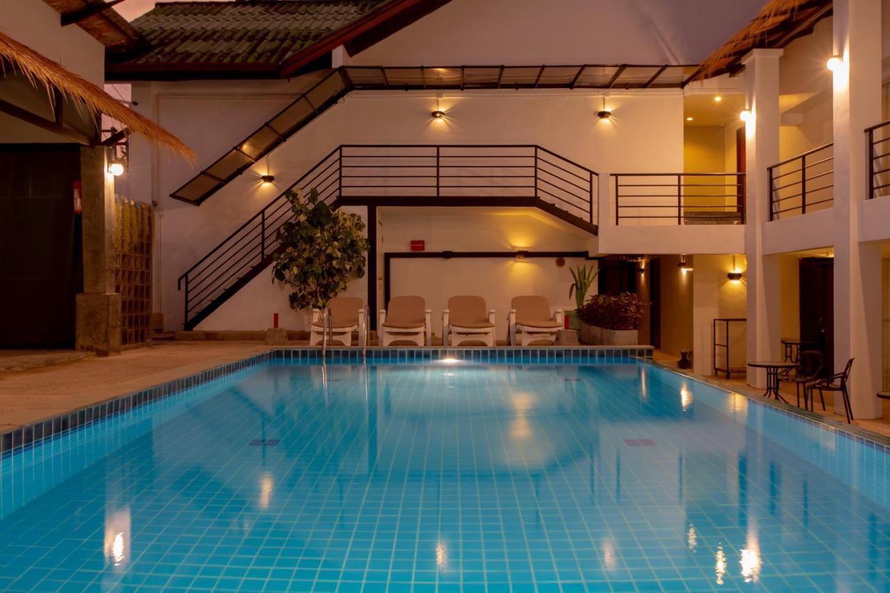 The Nest Resort Patong Esterno foto