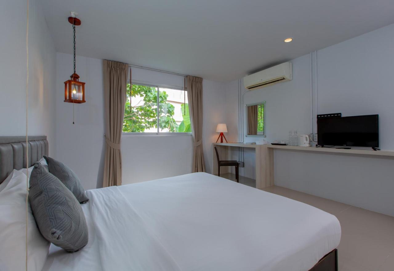 The Nest Resort Patong Esterno foto