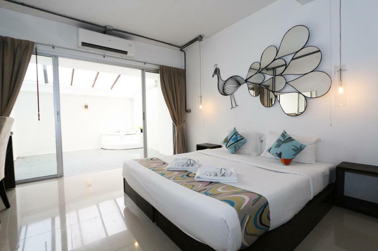 The Nest Resort Patong Esterno foto